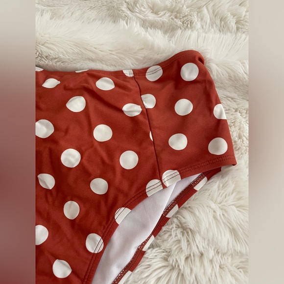 Xhilaration polka dot high waist bikini bottom. Size medium. - Picture 3 of 4